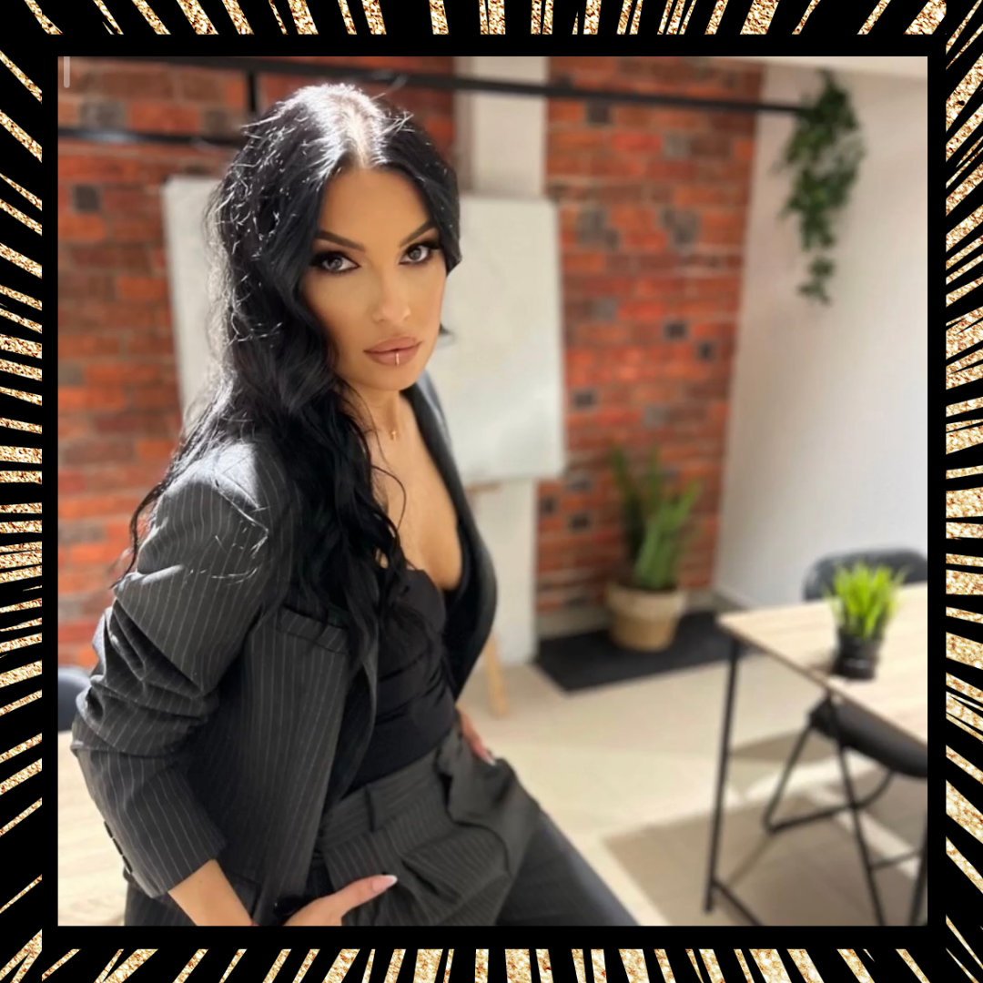 Copy of ONE NAIL IN FOCUS